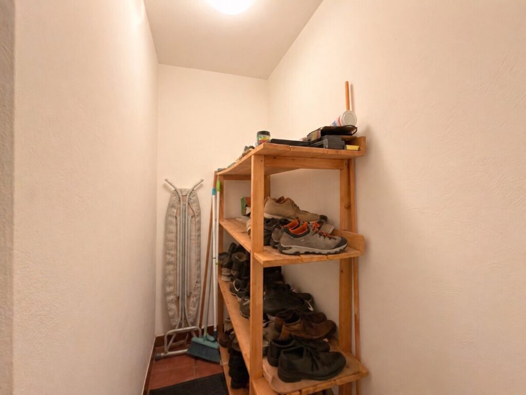 Abstellraum direkt neben der Wohnungstüre