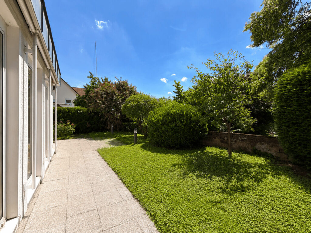 EG Terrasse und Garten