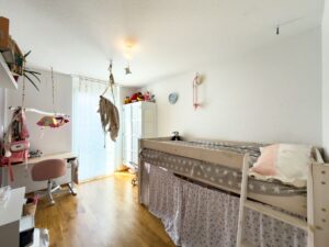Kinder- oder Arbeitszimmer