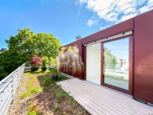 Dachterrasse am Kinder- oder Schlafzimmer