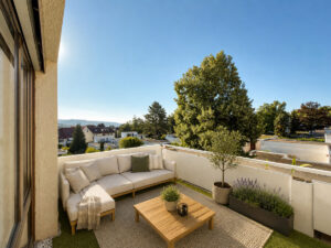 Virtuelles Einrichtungsbeispiel kleine Dachterrasse