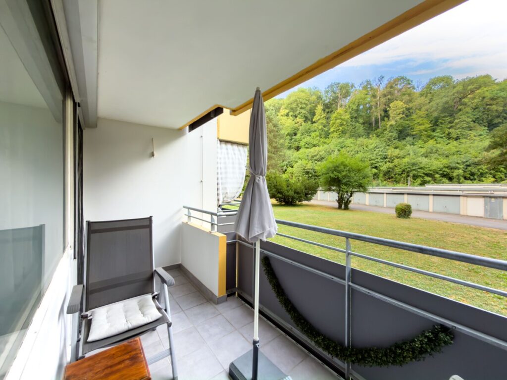 Überdachter Balkon