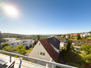 Weitblick bis auf die Schwäbische Alb
