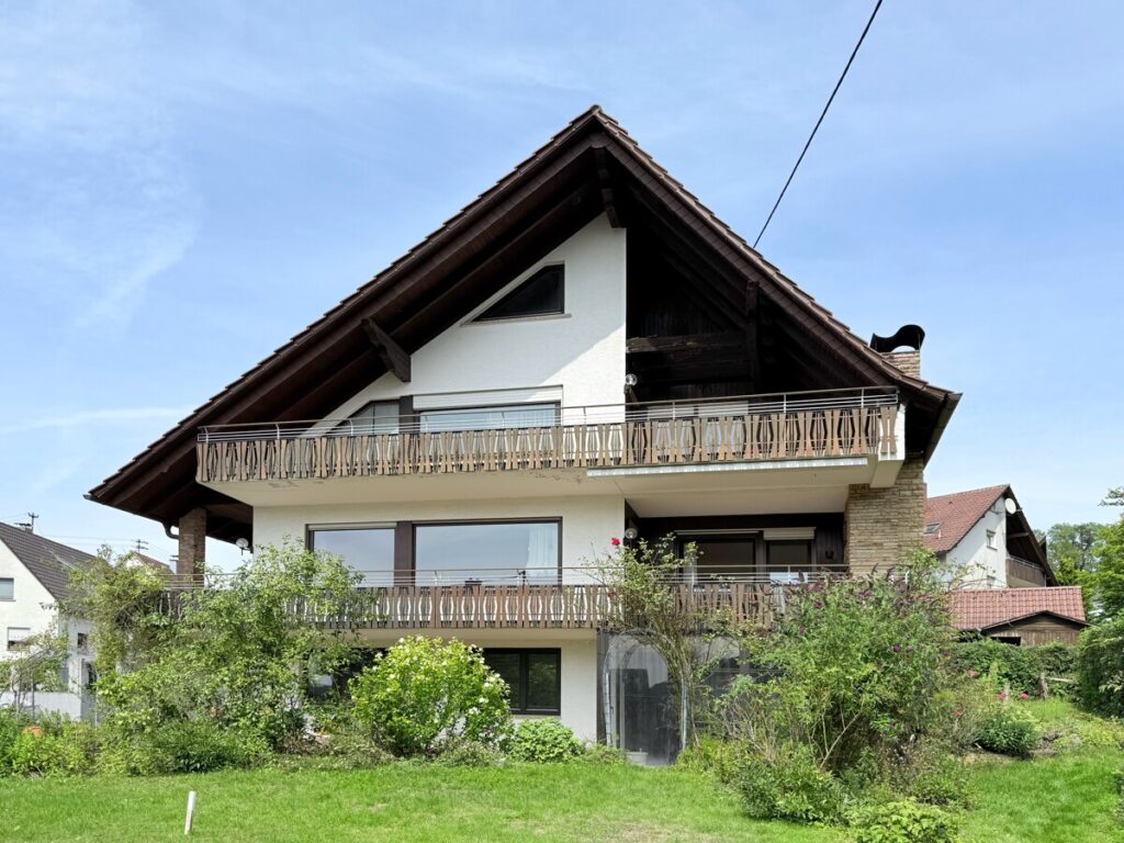 Hausansicht Seite